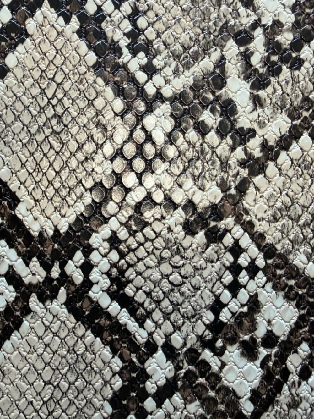 SNAKE SKIN PRINT HANDBAG - LIKE NEW! - Picture 4 of 5